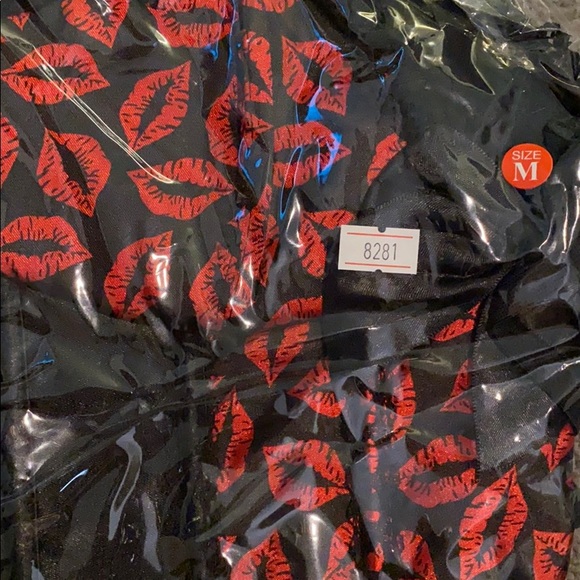 New! Hot Lips Burlesque Corset - Picture 2 of 2